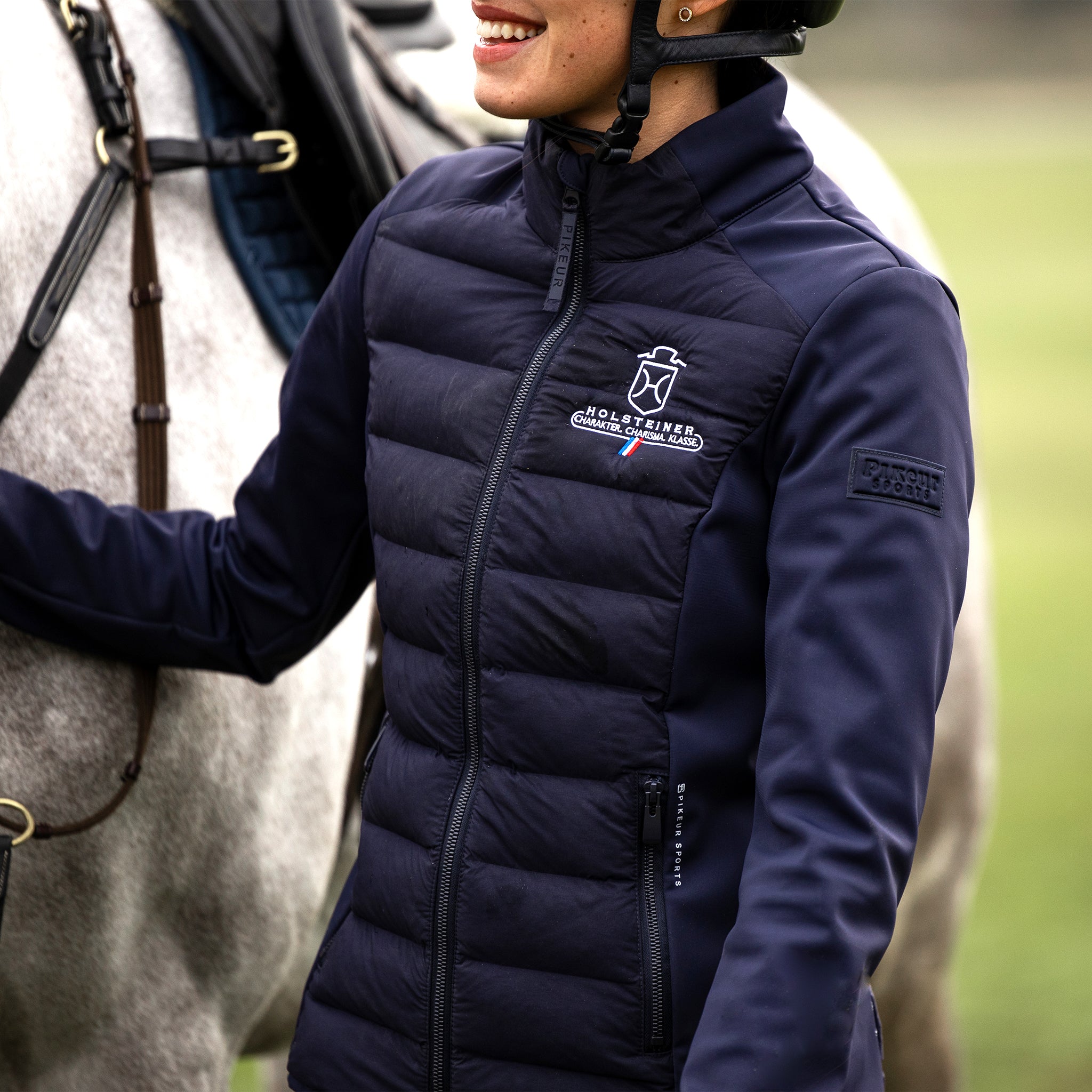 Holsteiner x PIKEUR - Damen Hybrid Elite Jacke