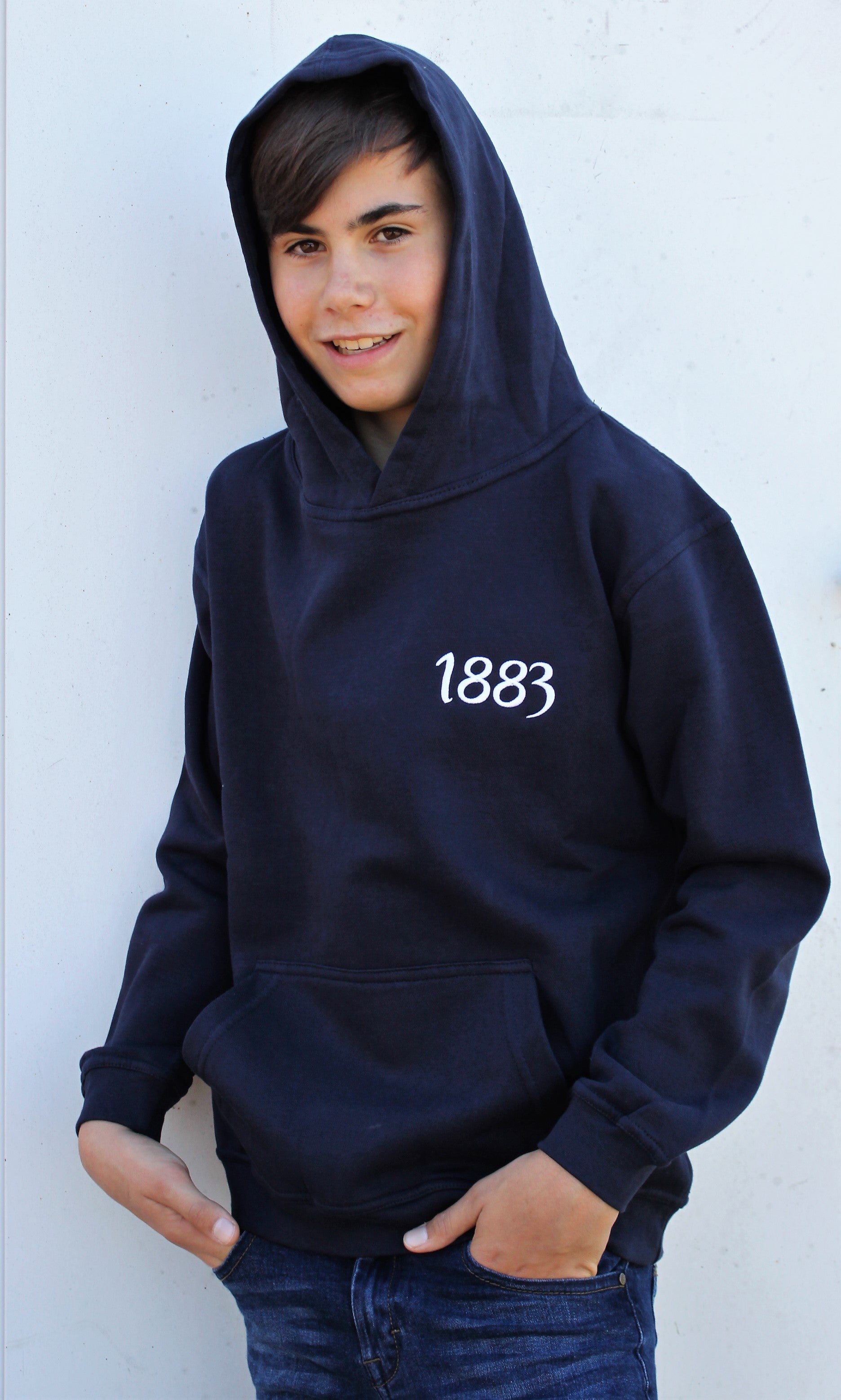 Holsteiner Hoodie „Young Rider“ – Kids Edition